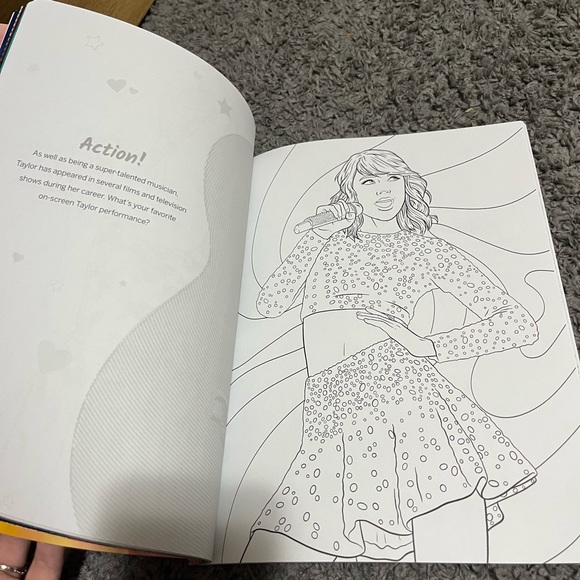 BRAND NEW Taylor Swift Colouring book - Picture 3 of 3